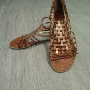 Liliana Gold and Cheetah Print Suede Gladiator Sandals